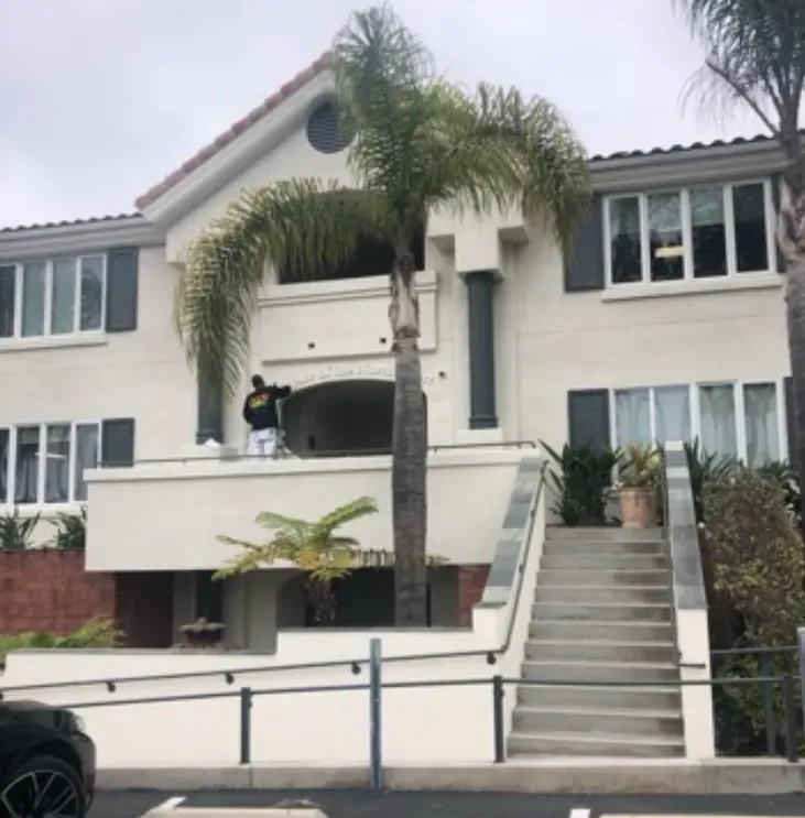 Multi-story commercial building repaint